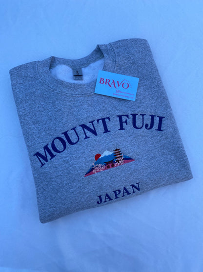 Mount Fuji embroidered sweatshirt
